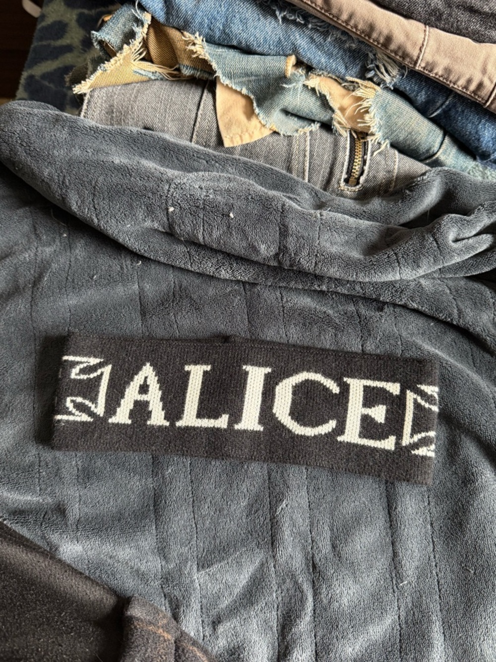 Alice Hollywood Headband Gothic Streetwear Rare**